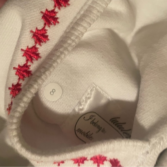 Canada Lululemon Zip up - Picture 2 of 5